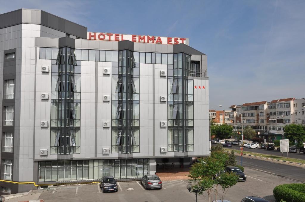 Hotel Emma Est Craiova Bagian luar foto
